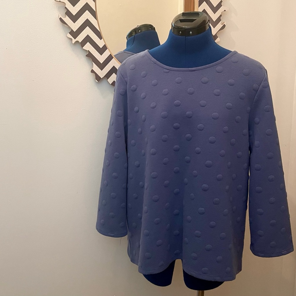 W5 Woman’s Top, Size Large, Blue with Raised Dots